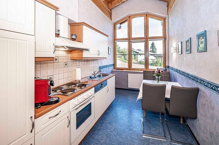 Ferienwohnung für 4 Personen, mit Balkon und Garten sowie Ausblick