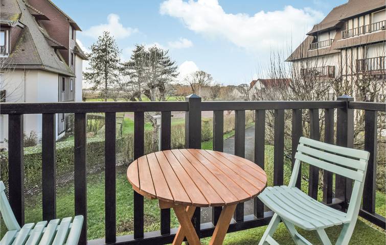 Location de vacances pour 4 personnes, avec Terrasse à Blonville-sur-Mer
