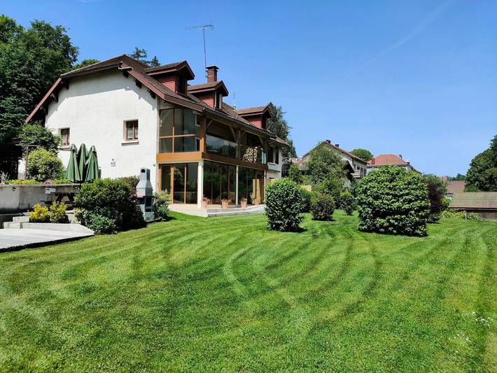 Chalet pour 3 personnes, avec Jacuzzi et Terrasse ainsi que Jardin et Sauna à Foncine-le-Haut - 2