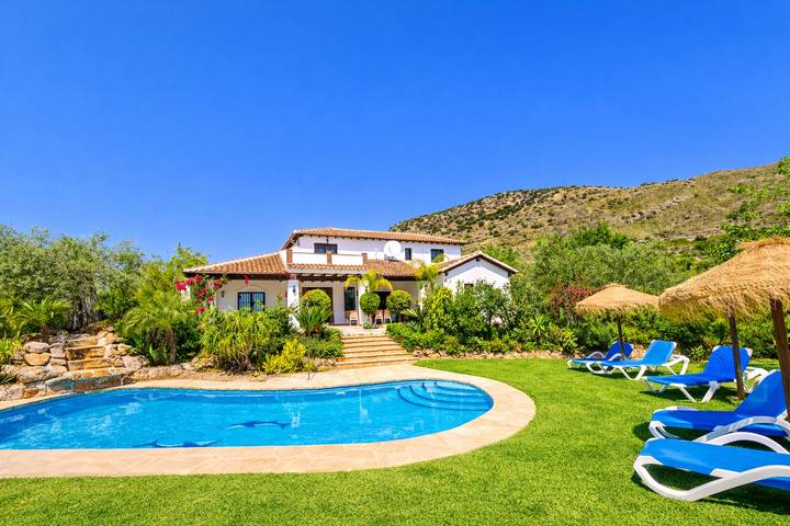 Casa rural para 14 personas en Alhaurín el Grande