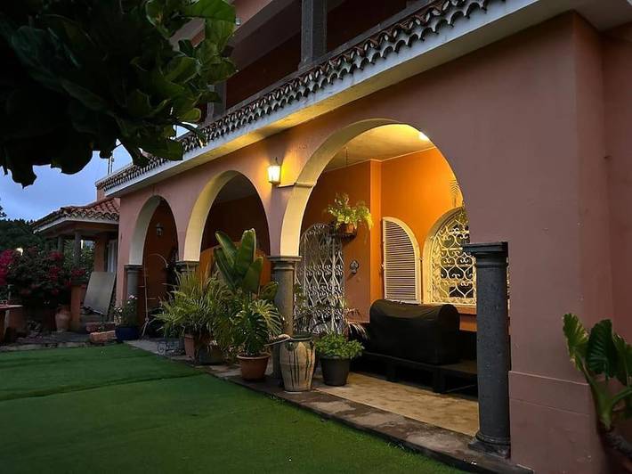 Apartamento de vacaciones para 4 personas, con jardín y vistas - 1