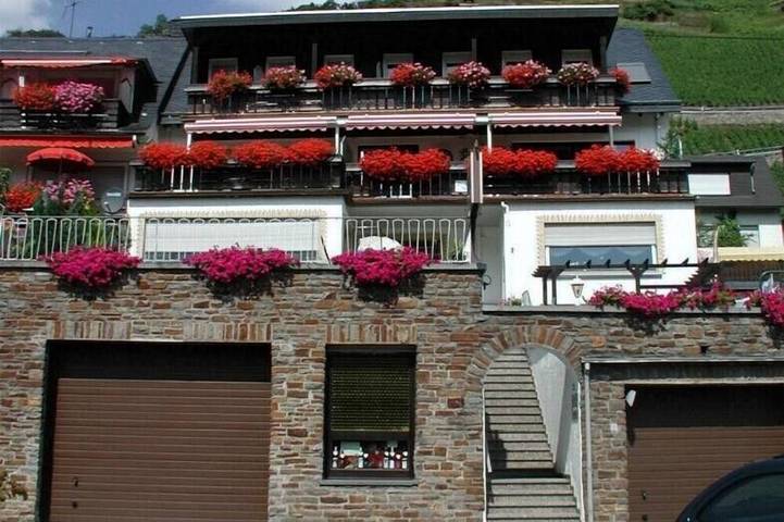 Ferienwohnung für 2 Personen, mit Balkon in Valwig