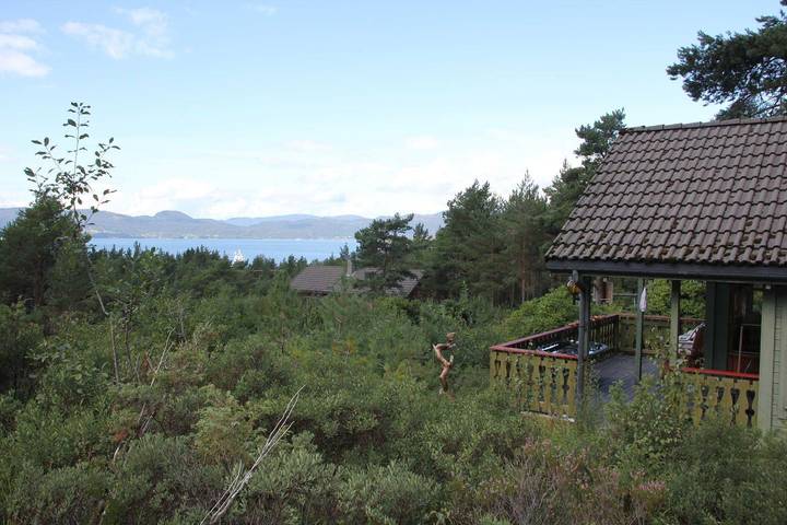 Ferienhaus Norwegen: Ferienobjekt bis 6 Personen, 9,9 / 15 Ps Motorboot mietbar. in Hardangerfjord