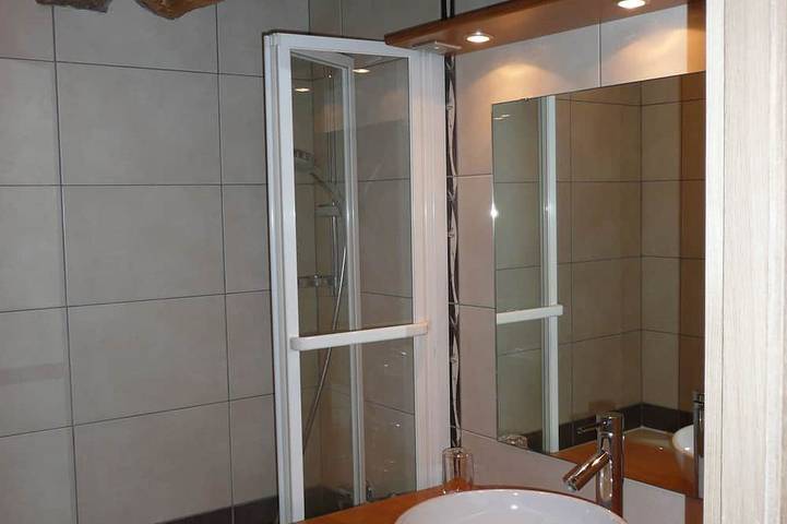 Gîte pour 6 personnes, avec jardin en Haute-Savoie - 4