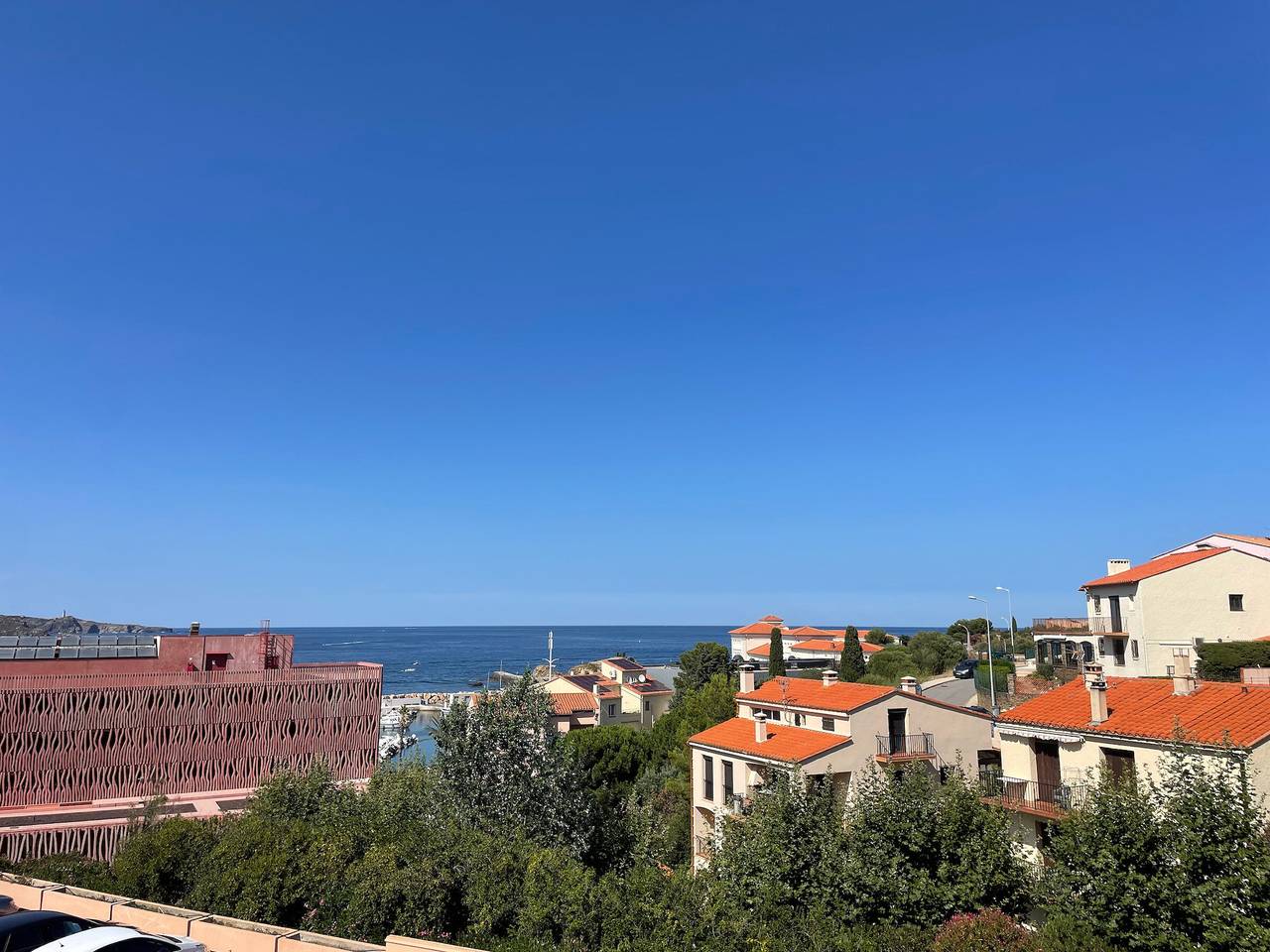 Entire studio, Quiet studio with terrace and parking in Banyuls-sur-Mer in La Côte Vermeille, Banyuls-sur-Mer