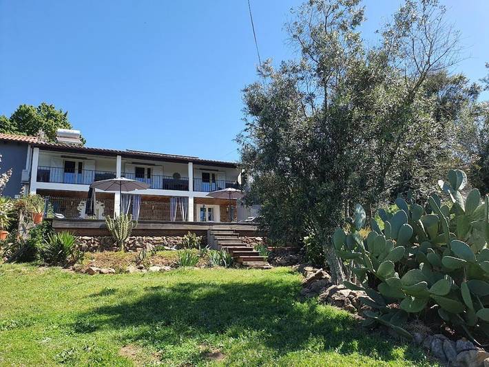Location de vacances pour 2 personnes, avec Balcon et Terrasse ainsi que Jardin et Piscine dans Aguda - 3