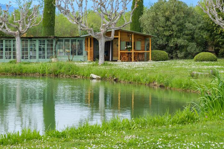 Chalet pour 2 personnes, avec jardin et vue sur le lac dans les Alpes maritimes - 2