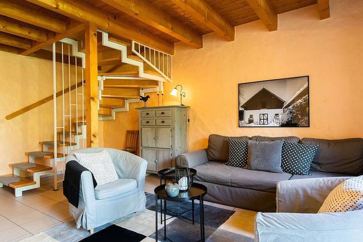 Ferienwohnung für 6 Personen, mit Garten und Balkon