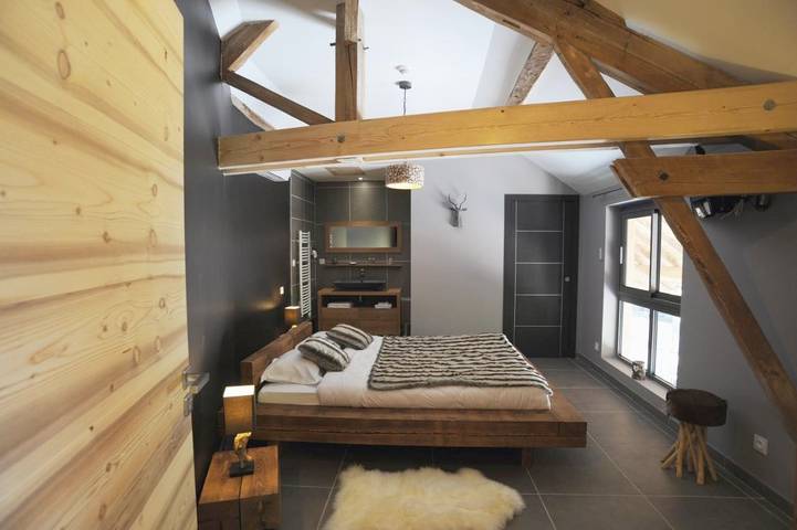 Hôtel pour 2 personnes, avec piscine et jacuzzi ainsi que sauna et jardin à Vignieu - 4