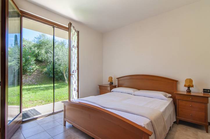 Ganze Wohnung, Kedimore - GoldenHouse Lazise in Lazise, Gardasee-Berge