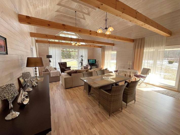 Casa de vacaciones para 6 personas, con terraza y jardín además de sauna y vistas, Se admiten mascotas - 1