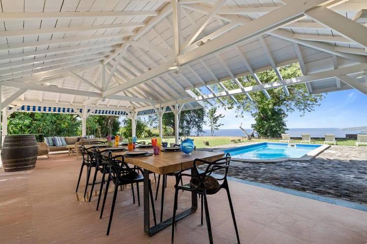 Location de vacances pour 8 personnes, avec piscine et jardin à Saint-Pierre (ville) - 2