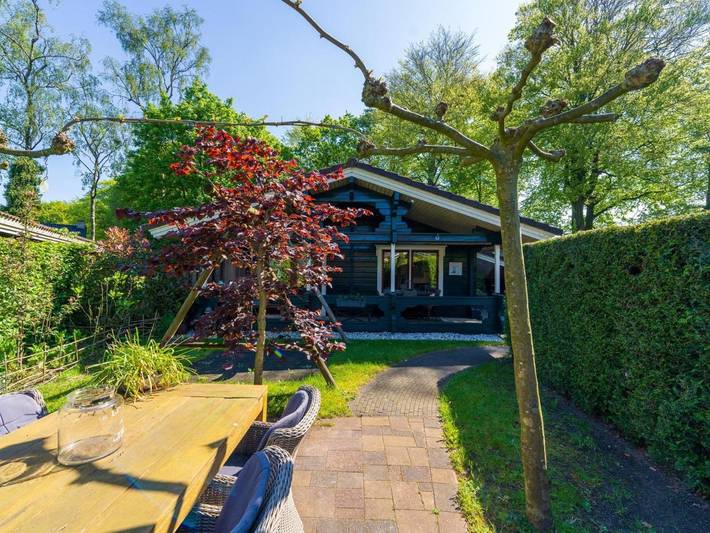 Ferienhaus für 4 Personen, mit Garten