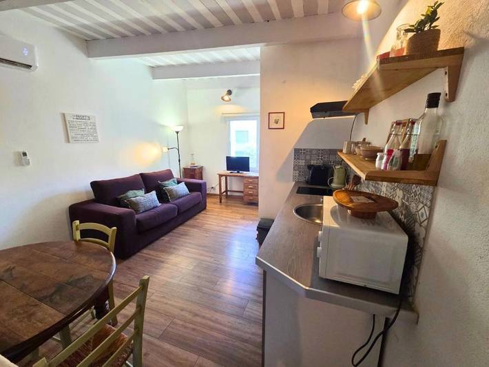 Gîte pour 2 personnes dans Office De Tourisme Du Pays Des Sorgues Et Des Monts De Vaucluse - 3