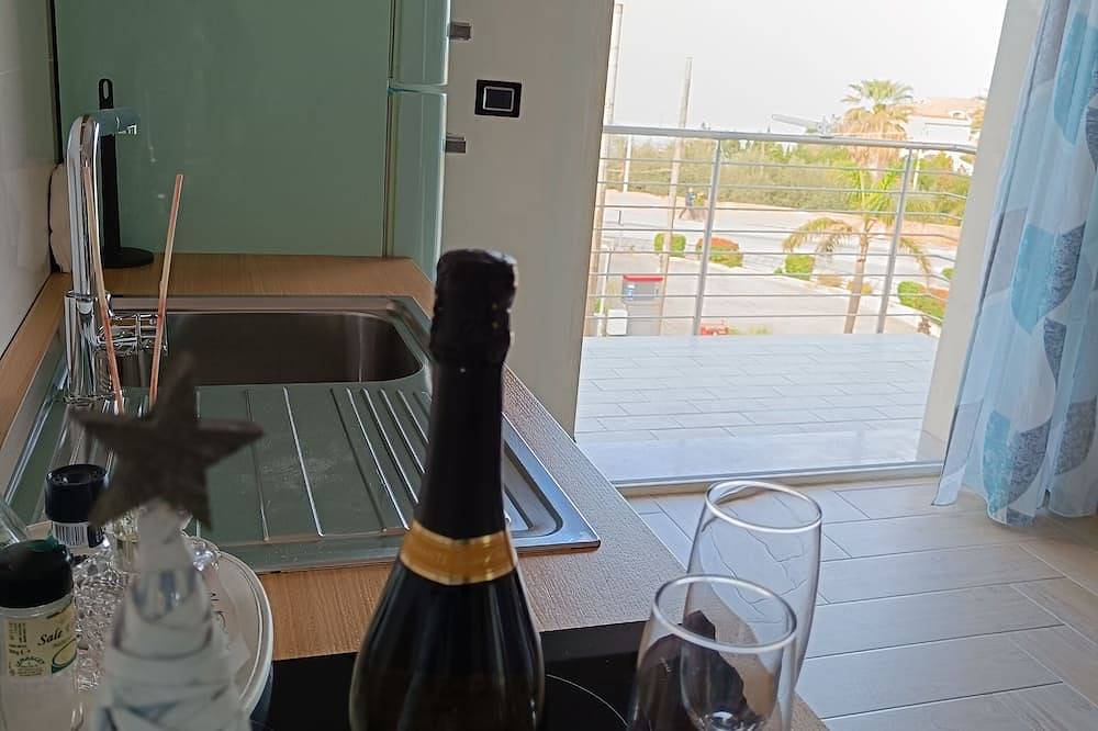 Ganze Wohnung, Comfortable Deluxe Apartment in the center of Tropea with sea view balcony in Tropea, Vibo Valentia Provinz