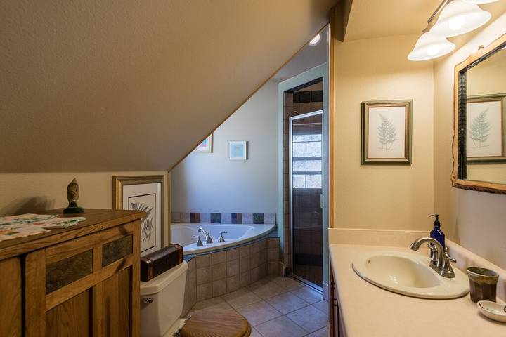 Ferienhaus für 8 Personen, mit Garten und Whirlpool in Colorado