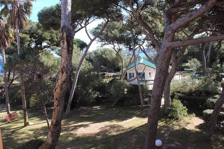 Vakantiewoning voor 4 personen, met balkon en tuin in Giens