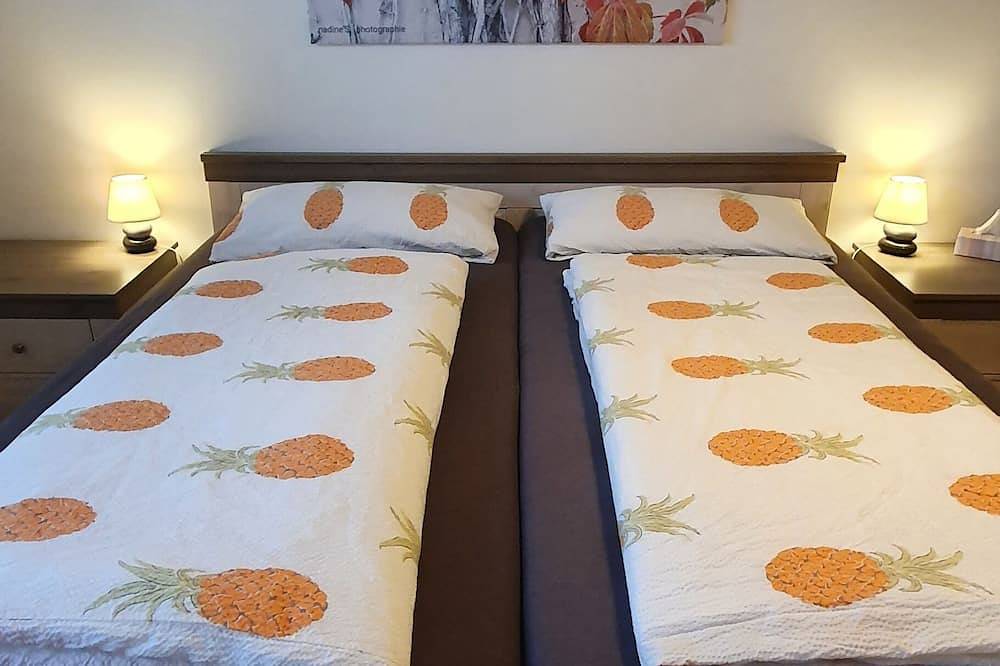 Ganze Wohnung, Charmant & stilvoll, 56qm Nähe Düsseldorf warten auf Sie! in Kaarst, Niederrhein