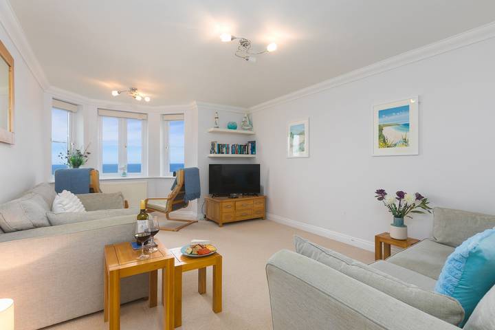 Entire apartment, Ocean View in Carbis Bay, Cornwall