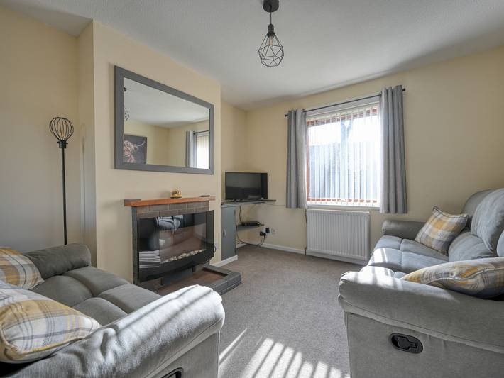 Bungalow for 4 people, with garden and terrace in Scotland