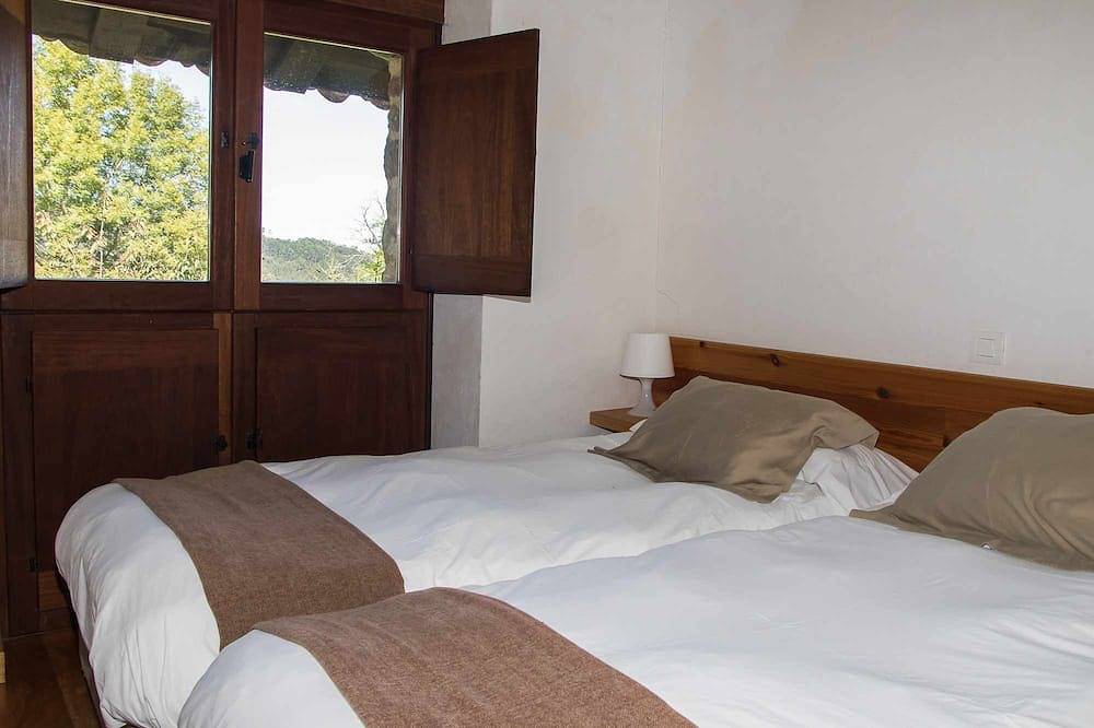 Casina de Rubio. Fa parte del set di 4 case di Las Casinas de Linares in Ribadesella, Costa Verde (Spagna)