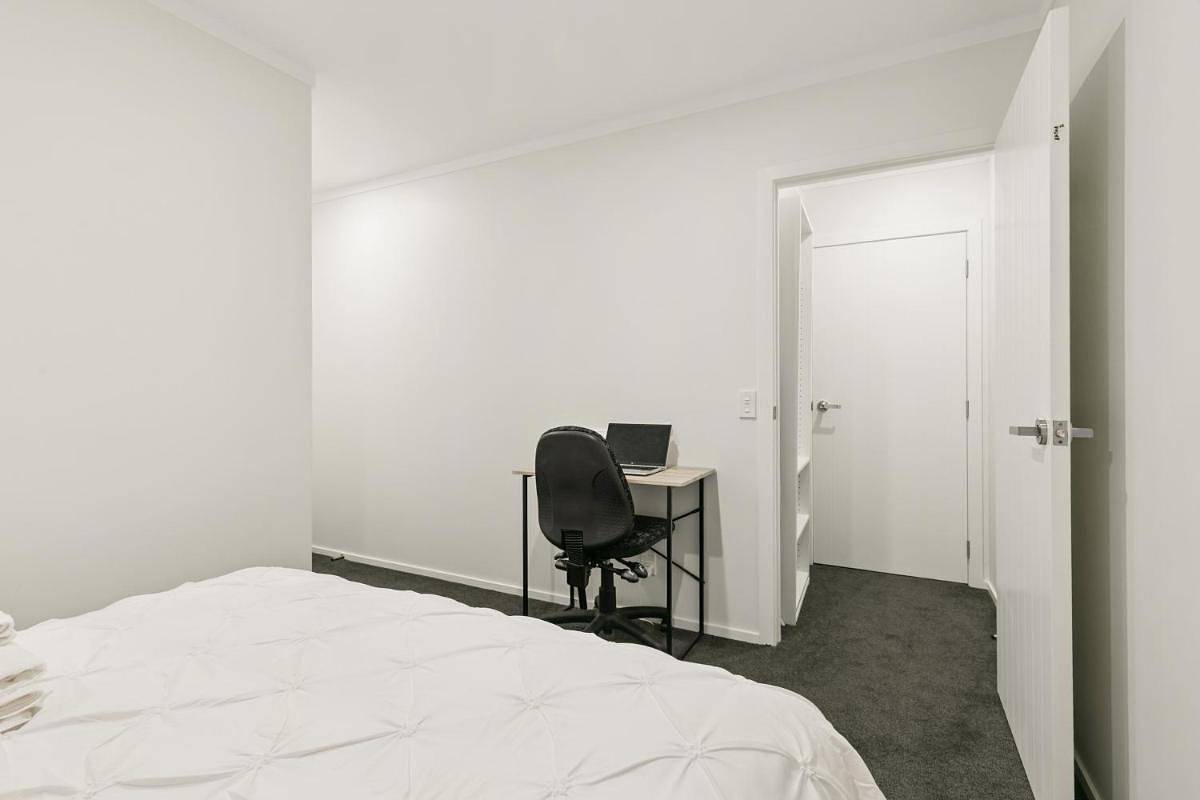 Ganze Wohnung, Moderne 1-Zimmer-Wohnung, privater Eingang, voll ausgestattete Küche in Wellington