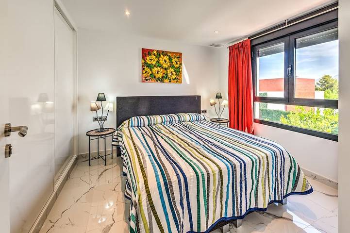 Villa Acaimo - Villa moderne de luxe avec 4 chambres et piscine privée chauffée in Polop, Costa Blanca