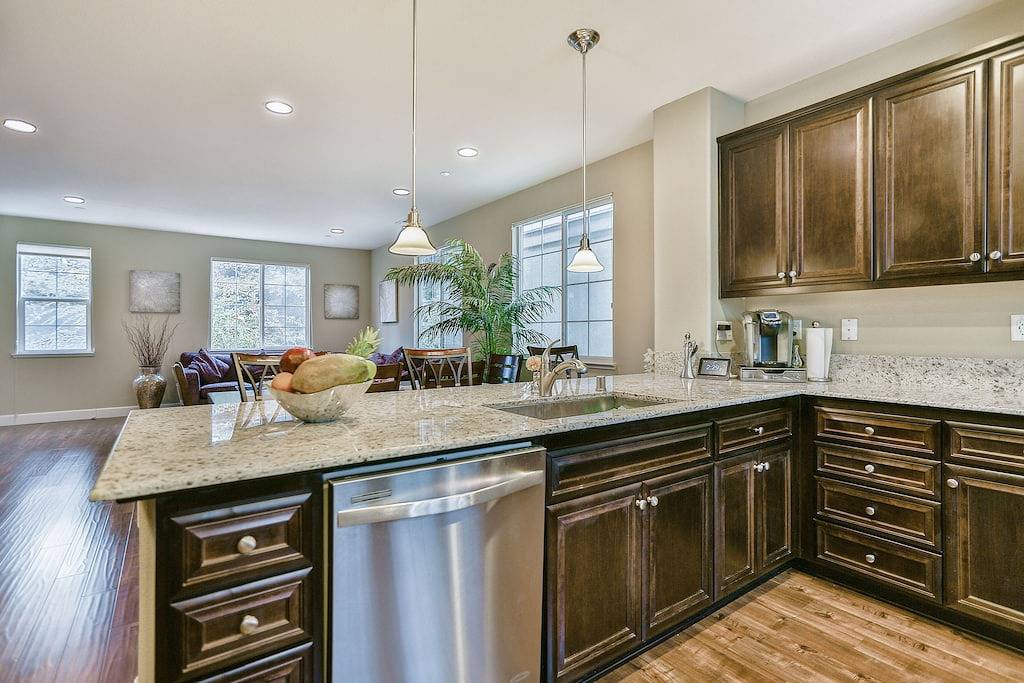 Newer Spacious Detached Home in Gated Community ~ Amenities Galore! in Hayward (CA), Alameda County