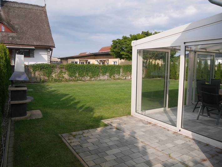 Ferienhaus für 8 Personen, mit Terrasse und Garten sowie Sauna, kinderfreundlich in Karlshagen - 2