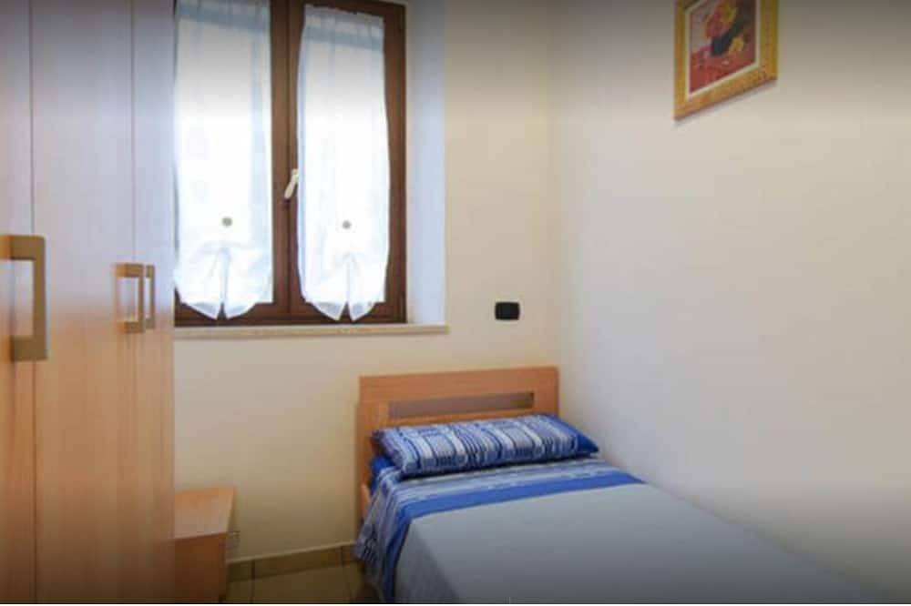 Appartement entier, L'Officina - Apartment with private parking in Osimo, Province d'Ancône