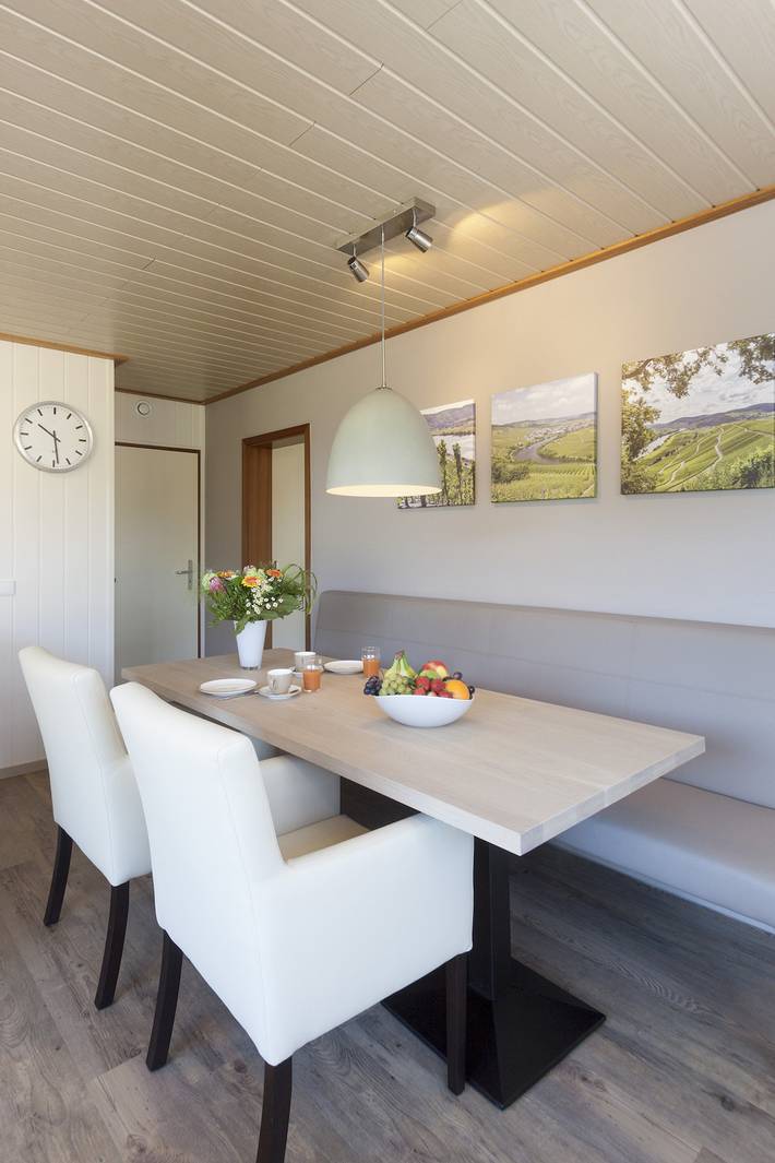 Bungalow für 6 Personen, mit Terrasse und Balkon/Terrasse in Mosel-Saar - 4