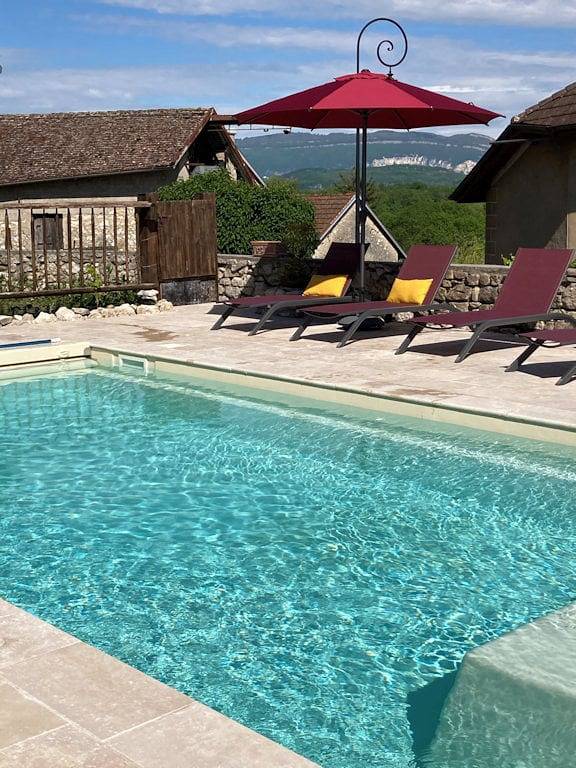 Chambres d'hôtes Le Clos Bô-m - Châtaignier in Marignieu, Belley