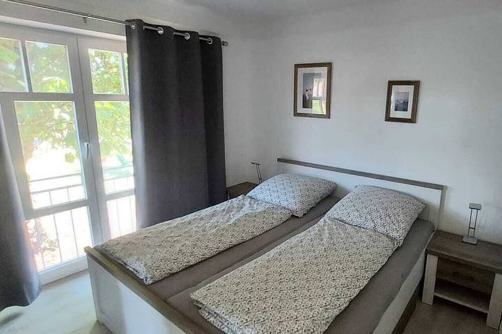 Ferienwohnung für 2 Personen, mit Terrasse in Pilsum - 2