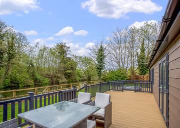 Chalet for 6 People in Broxbourne, England, Photo 3