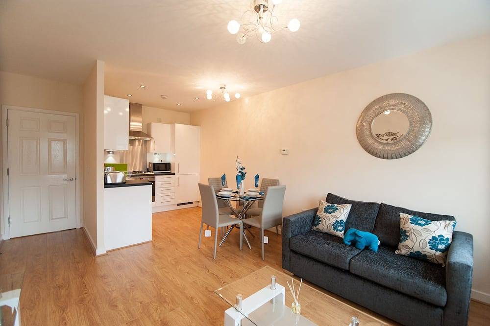 Glamping for 4 People in Watford, Hertfordshire