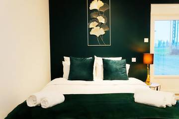 Location de vacances pour 15 personnes, avec jardin dans Voivres-lès-le-Mans