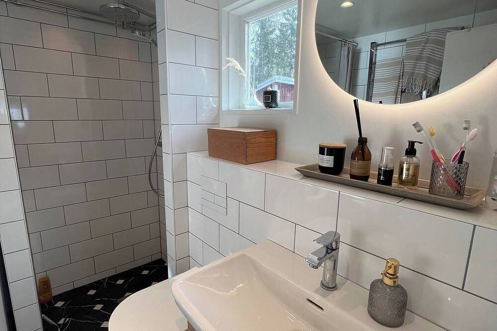 Charmantes Ferienhaus in Näsviken mit Sauna und herrlichem Ausblick in Hudiksvall, Hälsingland