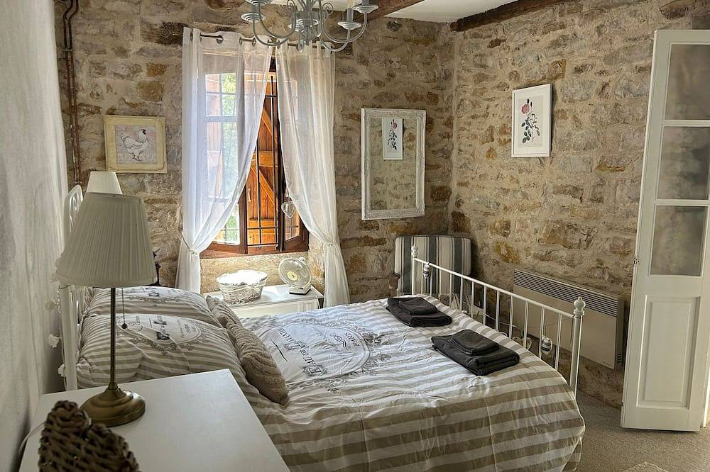 Belle ferme en pierre avec grande piscine privée et vue imprenable in Ginals, Tarn-et-Garonne