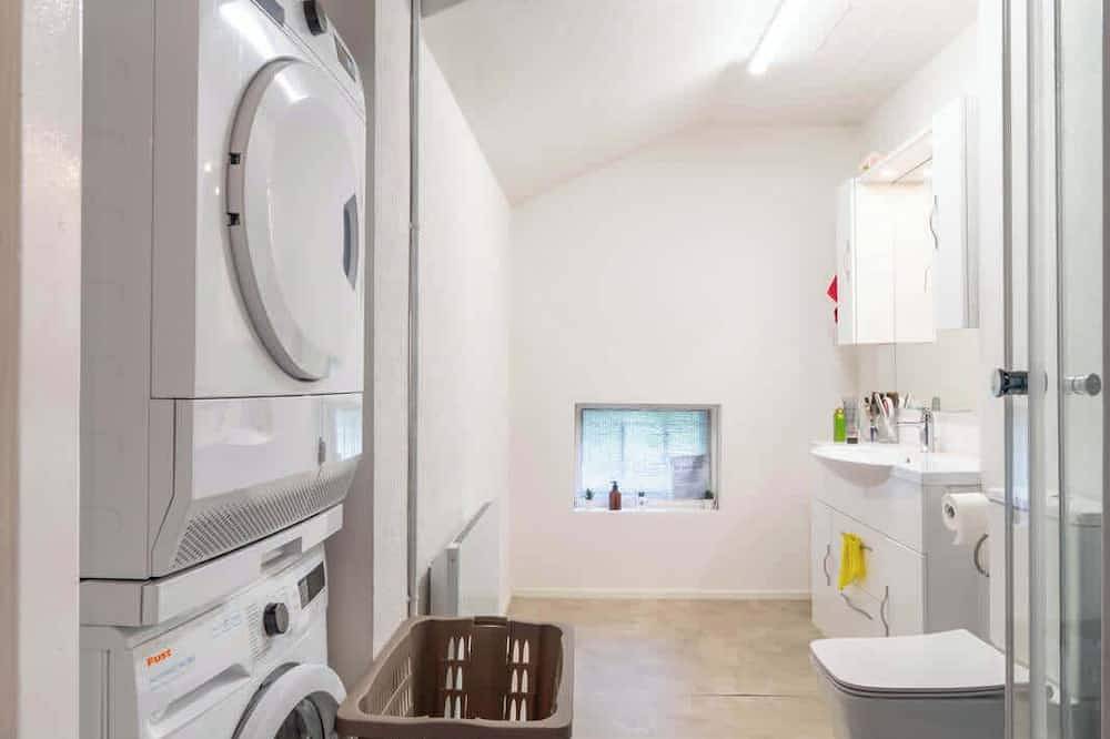 Comfortable Zürich Getaway with Garden Access in Zürich, Bezirk Zürich