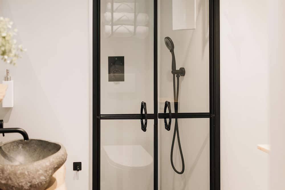 Veluwse Vlucht | Gloednieuw Tiny House met Hottub op een privé bos-erf in Veluwe