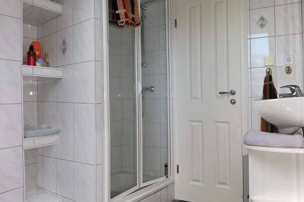 Ganze Wohnung, Doppelzimmer (Nichtraucher), mit eigenem Bad in Lehrte, Hannover und Umgebung