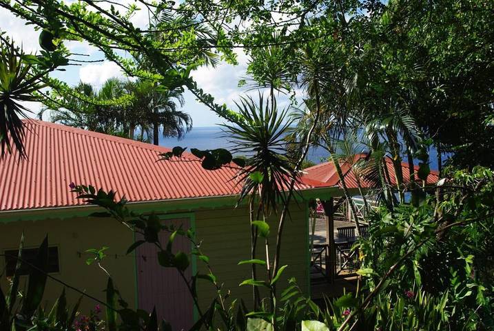 Location de vacances pour 4 personnes, avec vue et jardin à Vieux-Fort - 4