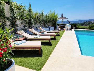 Chambre d’hôte pour 2 personnes, avec jardin ainsi que piscine et vue à Le Beausset