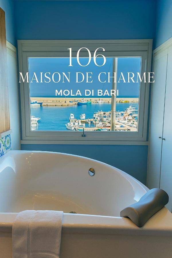 Double Room with Private Bathroom in Mola di Bari, Provincia di Bari