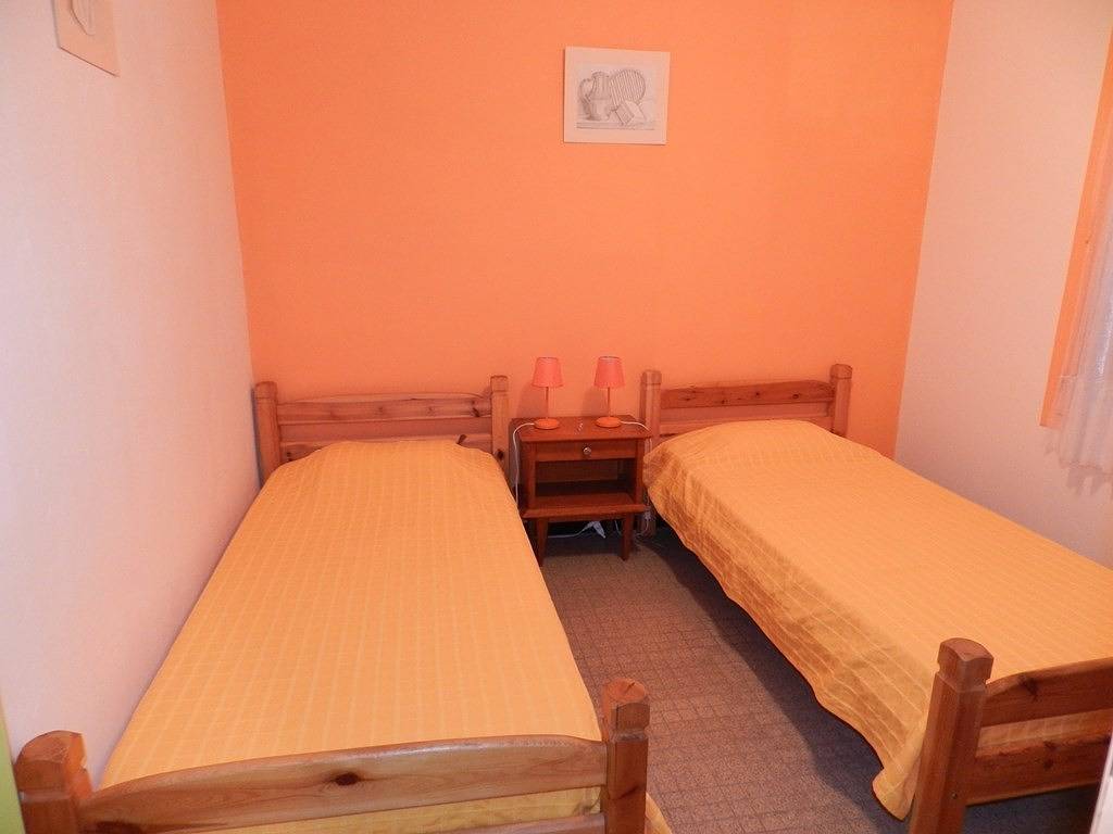 Ganze Ferienwohnung, 65 qm Ferienhaus für höchstens 6 Personen. in Biscarrosse Plage, Biscarrosse