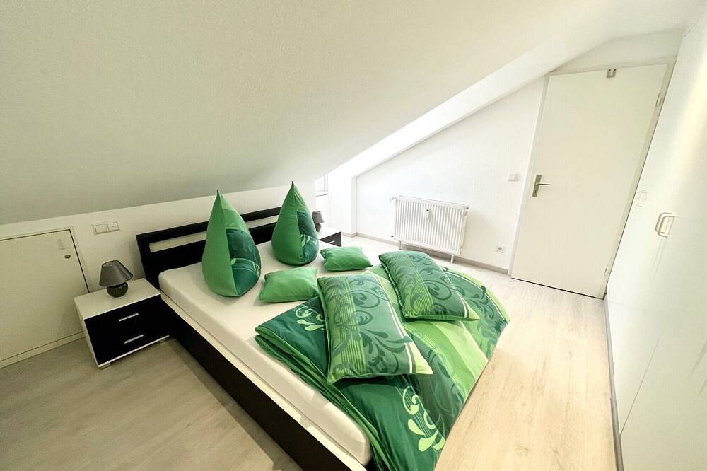 Ganze Wohnung, Full confort Apartment Klimaanlage Fahrräder frei in Rastatt, Nordschwarzwald