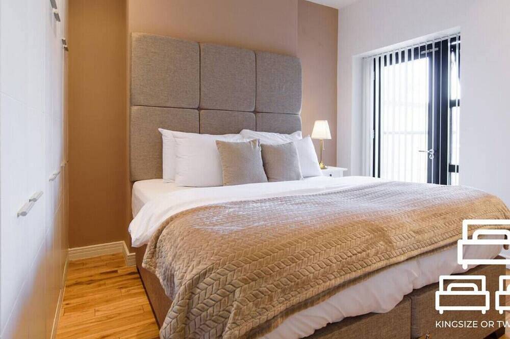 Geheel appartement, Superb Modern 1 Bedroom Apt | Cocoon Dbl Sofa Bed in Cardiff, Cardiff en omgeving