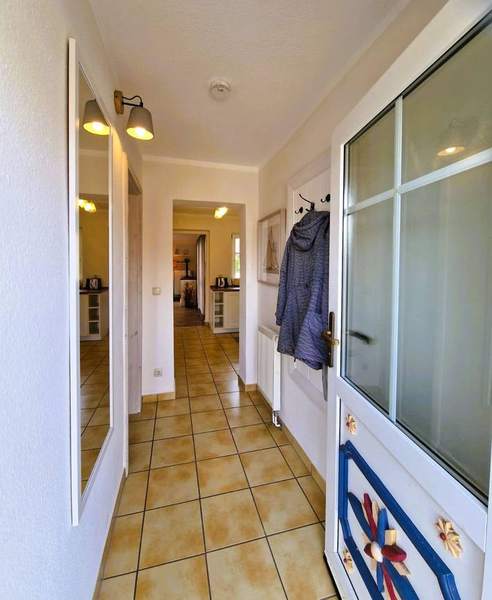 Ferienwohnung für 4 Personen, mit Garten und Terrasse in Zingst - 2