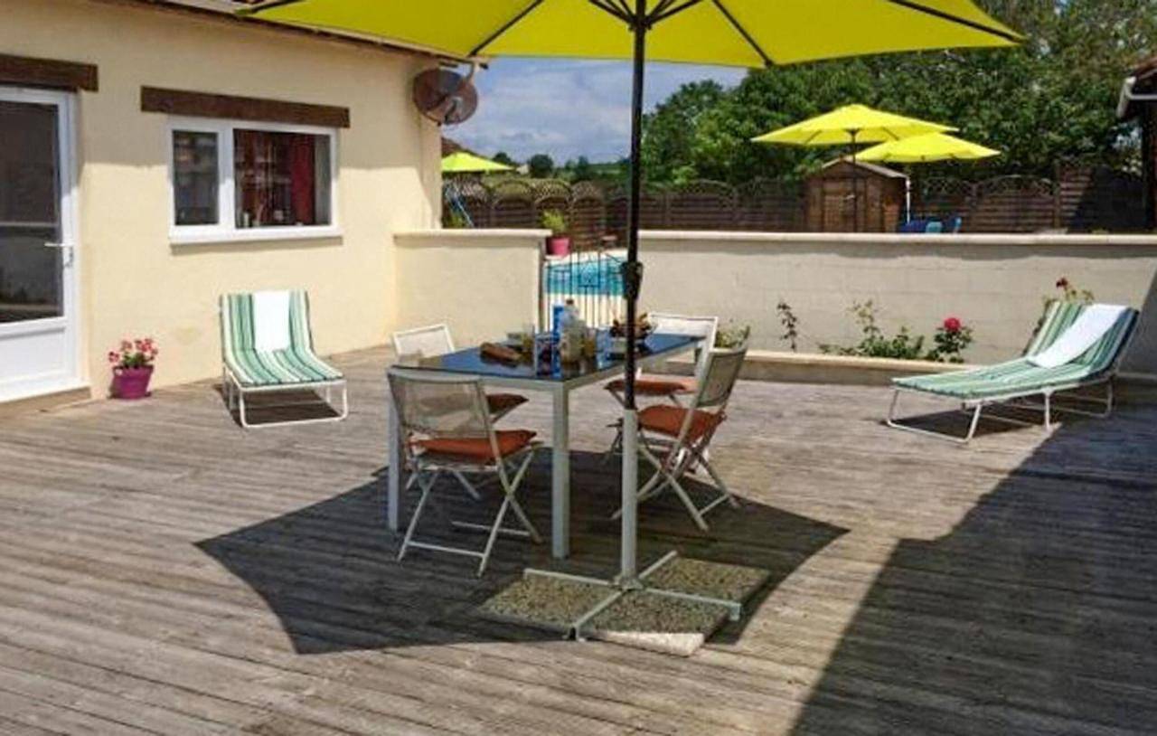 One-Bedroom Holiday Home in Savignac-sur-Leyze, Région de Villeneuve-sur-Lot