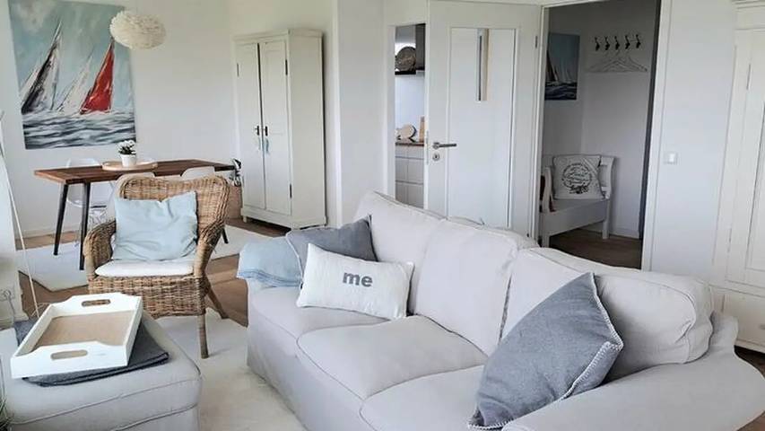 Ferienwohnung für 2 Personen, mit Balkon in Schausende